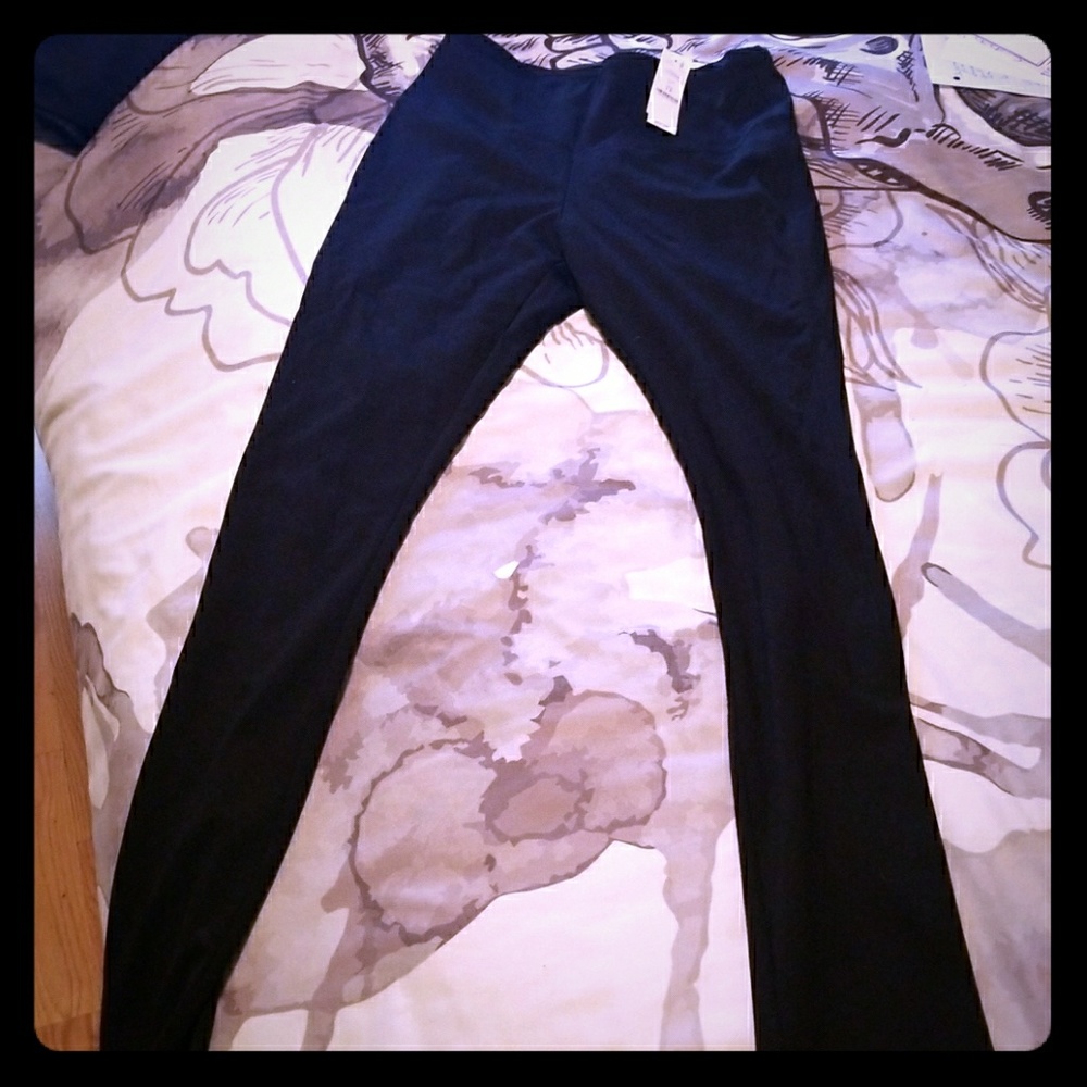 The legging. Whit house black market